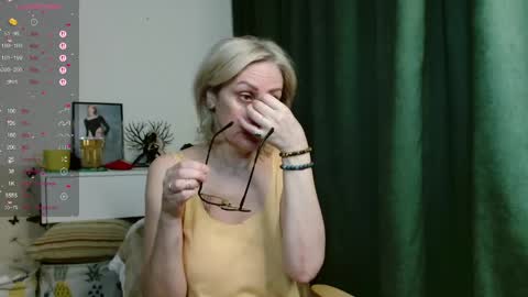 Snapshot of pamellamurphy chatting on April 2026 12:02:02 AM pamellamurphy online show from April 2026 12:02:02 AM