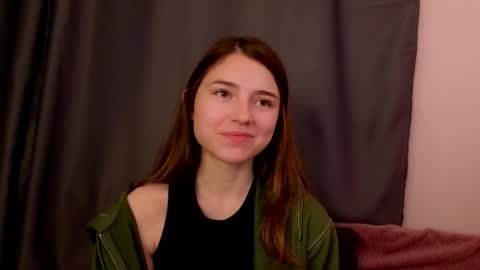 daniella online show from October 2025 07:43:01 PM