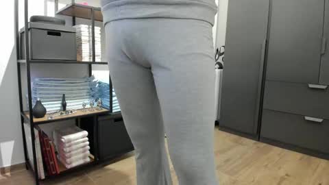 pampersandspanking online show from February 2026 09:27:02 AM