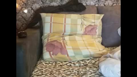 Snapshot of pancamo1000 chatting on January 2025 08:37:01 PM Pancamo online show from January 2025 08:37:01 PM