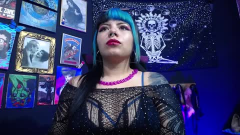       online show from December 2024 10:20:01 PM