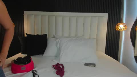 Pandoramiller online show from March 2026 05:06:01 PM