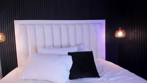 Pandoramiller online show from April 2026 05:20:02 PM