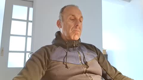 pansak1973 online show from November 2025 12:38:02 PM