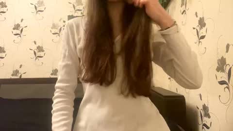 Snapshot of pantease_ chatting on October 2025 09:24:01 PM Kate online show from October 2025 09:24:01 PM