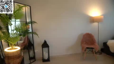 Snapshot of pantykrist chatting on June 2026 03:27:01 PM Kristina Kriss online show from June 2026 03:27:01 PM