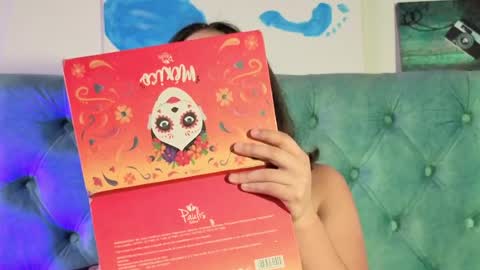 Paola Lyon online show from April 2026 06:30:02 PM