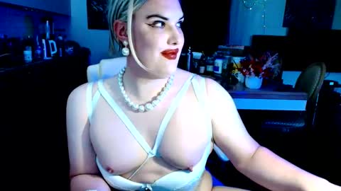 Sarina Williams online show from June 2026 01:44:01 PM