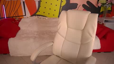 Lia online show from November 2025 10:15:02 AM