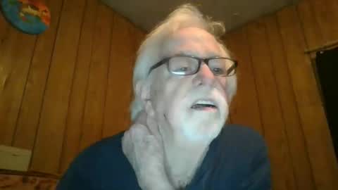 papajb70 online show from February 2026 03:05:01 AM