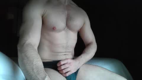 Snapshot of papi5850 chatting on December 2024 08:44:01 PM papi5850 online show from December 2024 08:44:01 PM