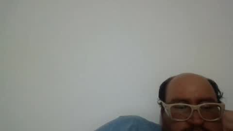 papi_adiel4 online show from June 2026 06:04:02 AM