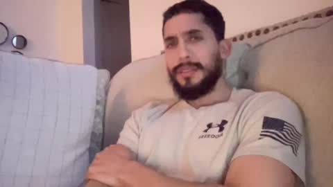 papicubano_guapo23cm online show from February 2026 06:20:02 AM