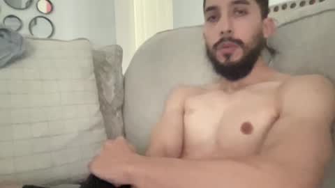 papicubano_guapo23cm online show from March 2026 01:40:02 PM