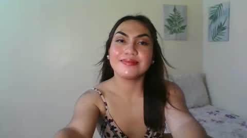 Fina Dwarf online show from December 2024 04:22:01 AM