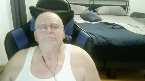 papilly online show from April 2026 10:48:01 PM