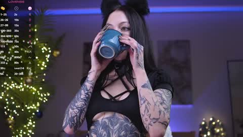 Alise  Melissa online show from December 2024 06:34:01 PM