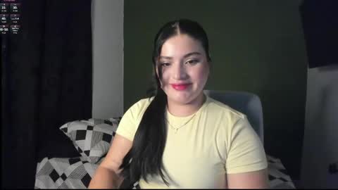 pareja_curiosa19 online show from June 2026 02:12:01 AM