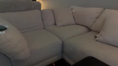 Pariain online show from March 2026 03:30:02 PM