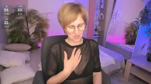 Paris online show from May 2026 06:49:01 PM