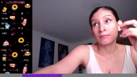 Snapshot of paris_of_angel chatting on January 2025 03:08:01 AM Paris Of Angel online show from January 2025 03:08:01 AM