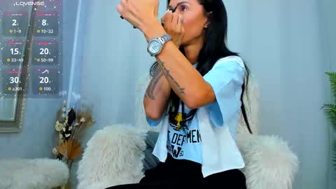 Paris online show from September 2025 03:31:01 AM