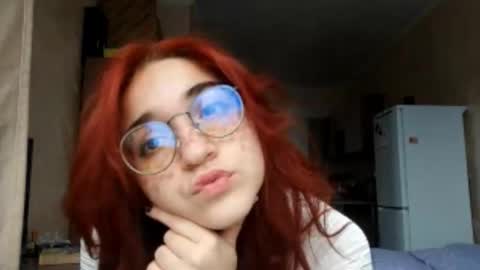 Snapshot of parisstoot chatting on November 2025 08:25:02 AM Michelle online show from November 2025 08:25:02 AM