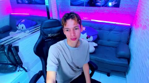 park_jimin1 online show from January 2026 03:17:01 PM