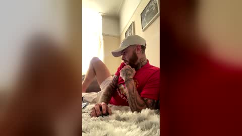 parkertom525 online show from April 2026 04:56:02 PM