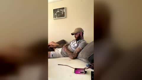 parkertom525 online show from May 2026 05:53:01 PM