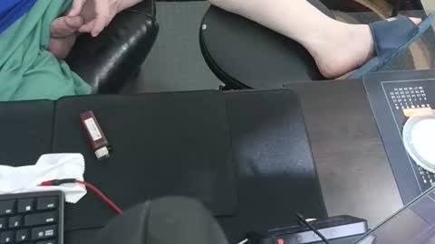 Bagels online show from April 2026 01:23:02 AM