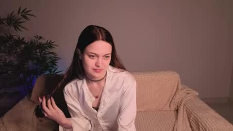 parrot_kisha online show from April 2026 02:01:01 AM