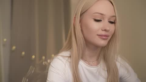 Sofi online show from November 2025 12:50:02 PM