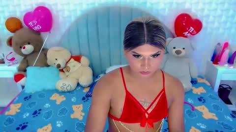 Snapshot of party_duo_trans chatting on February 2025 12:26:01 AM sara y cata online show from February 2025 12:26:01 AM