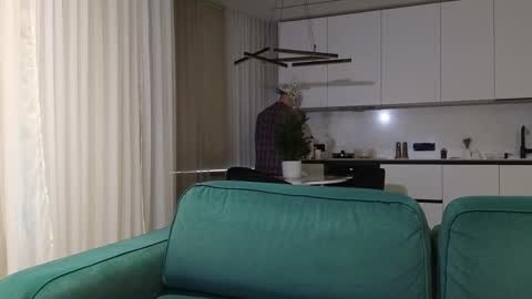 Pashka online show from November 2025 11:27:02 AM