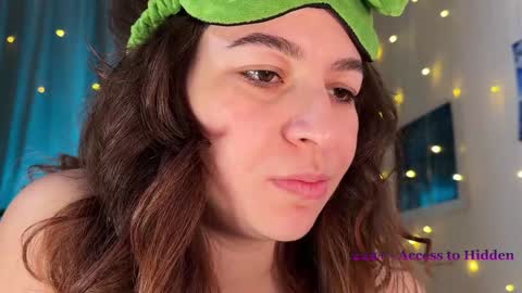 Snapshot of passionessa chatting on December 2024 07:53:01 AM Call me Miss Alice Careful Passion Queen online show from December 2024 07:53:01 AM