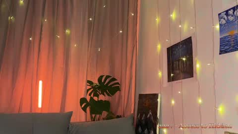 Snapshot of passionessa chatting on January 2025 09:50:02 AM Call me Miss Alice Careful Passion Queen online show from January 2025 09:50:02 AM