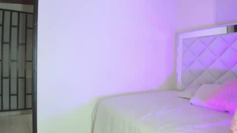 passionfruitx2 online show from April 2026 10:11:02 PM