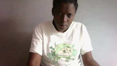 patricia9090 online show from November 2025 05:28:02 AM