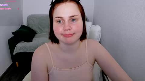Snapshot of patricia__perez chatting on June 2026 12:22:02 PM Pat online show from June 2026 12:22:02 PM