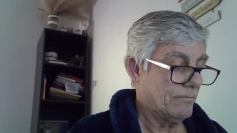 patrick5275 online show from March 2025 08:00:01 PM