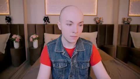 Snapshot of patrickbevy chatting on May 2026 10:07:01 PM Patrick online show from May 2026 10:07:01 PM