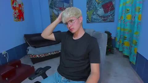 .... online show from December 2025 09:49:01 AM