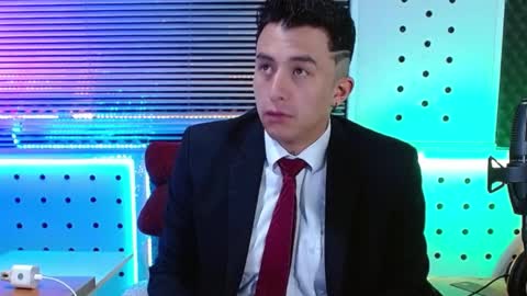 Darko0717  online show from June 2026 11:37:02 AM