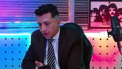 Darko0717  online show from July 2026 12:25:01 PM
