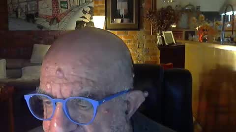Snapshot of patvac chatting on June 2026 02:41:01 PM patvac online show from June 2026 02:41:01 PM
