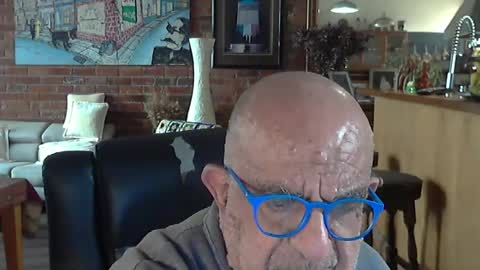 Snapshot of patvac chatting on June 2026 01:54:01 AM patvac online show from June 2026 01:54:01 AM