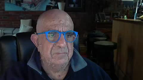 Snapshot of patvac chatting on June 2026 05:17:02 AM patvac online show from June 2026 05:17:02 AM