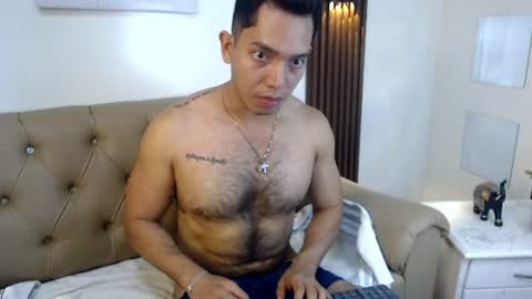 Snapshot of paul_cros chatting on July 2026 11:40:01 AM paul_cros online show from July 2026 11:40:01 AM