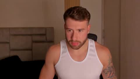 PAUL ROGER online show from January 2025 12:04:02 AM